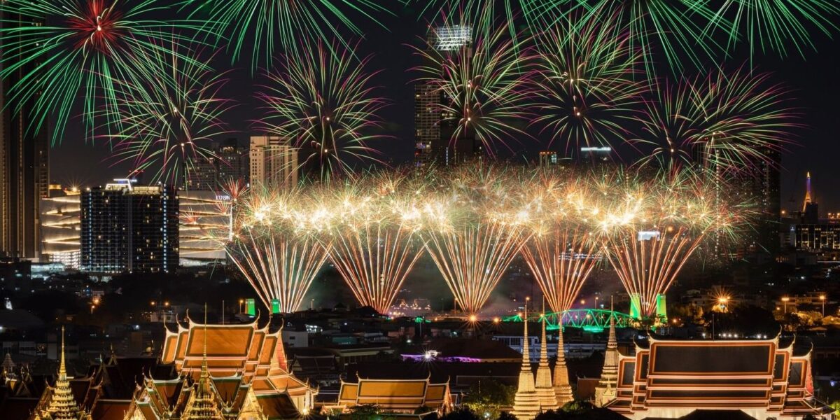 Vijit Chao Phraya 2025 พลุแม่น้ำเจ้าพระยา